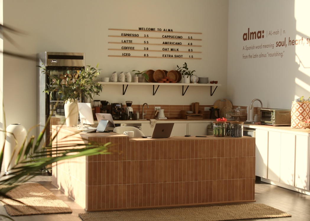 Alma Padel Glenview — photo 4 of 5