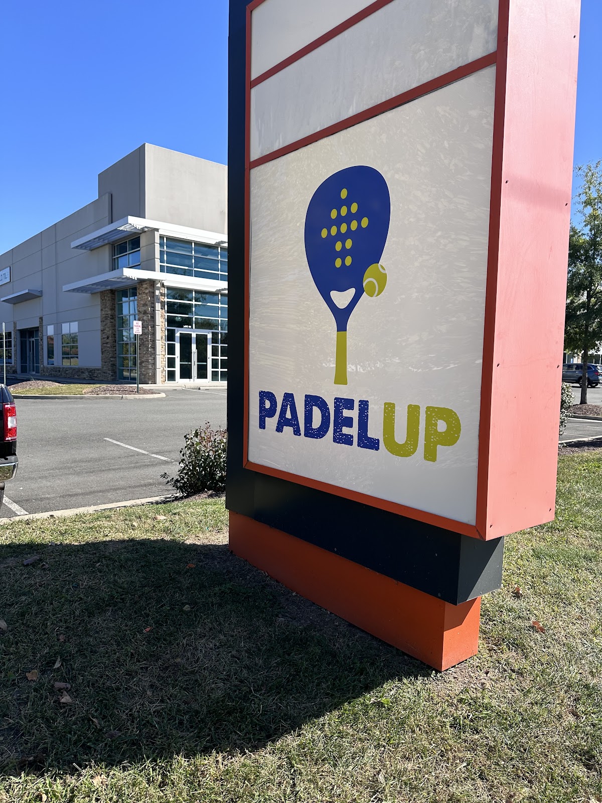 DC Padel Club — photo 2 of 5