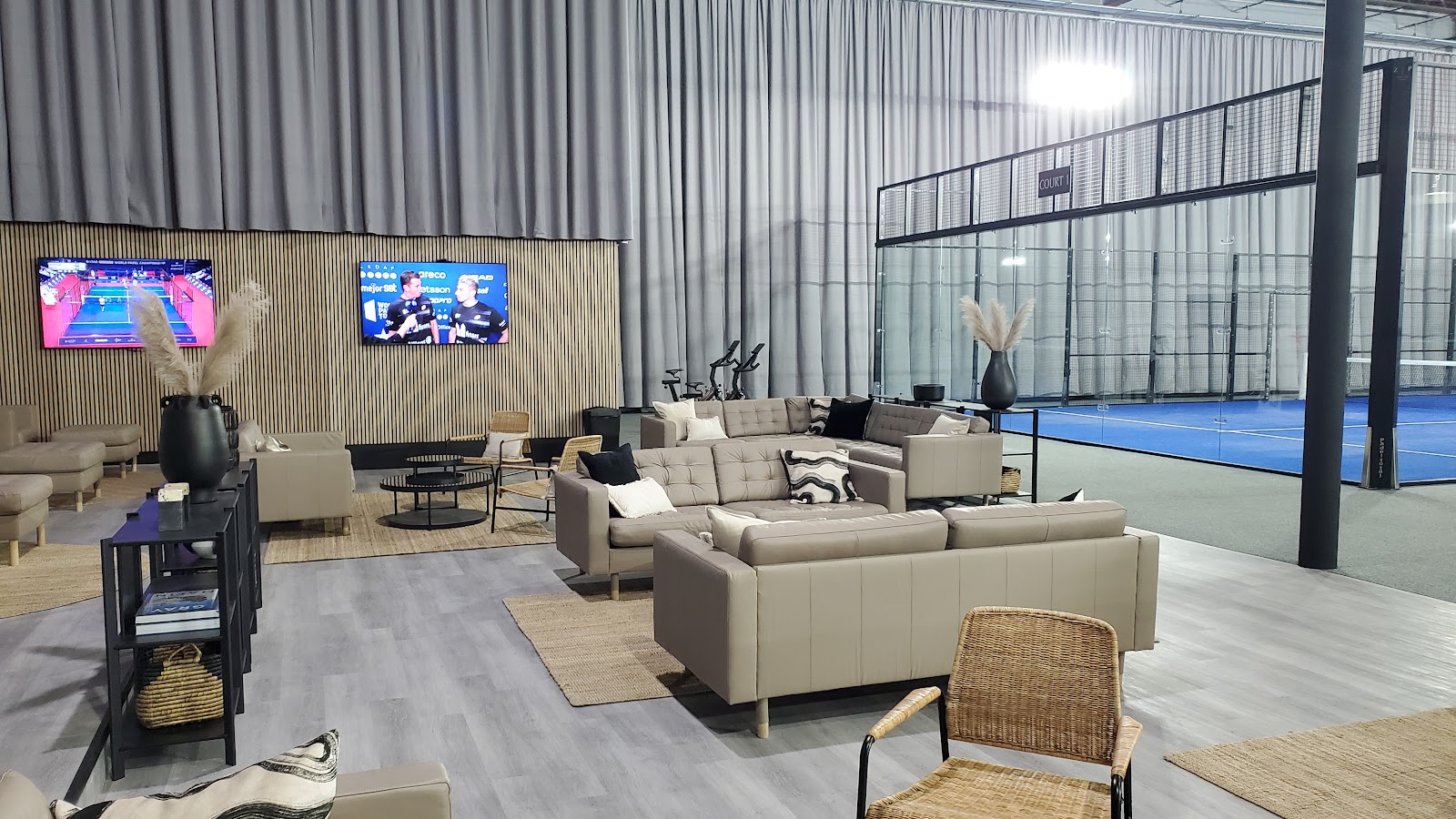 Zmash Padel — photo 4 of 5